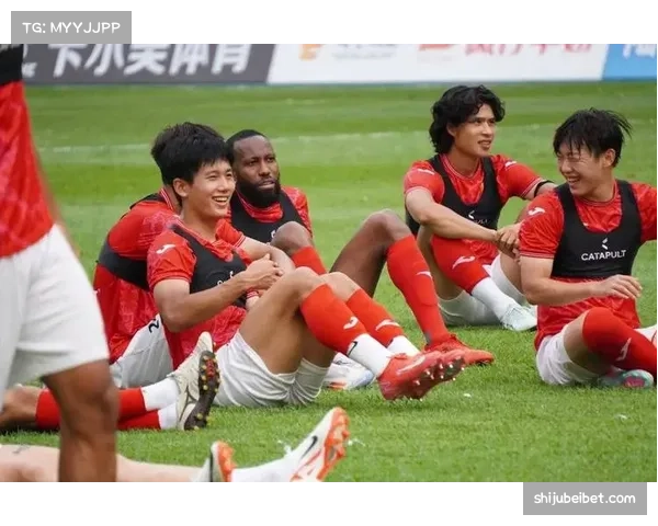 中甲冲超竞争激烈 铜梁龙广州豹同分比较胜负关系