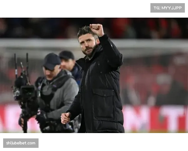 曼联对阵富勒姆冲击三连胜 卡里克执教迎来真正考验